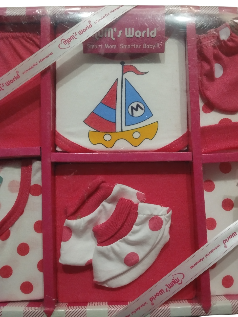 Mini World Starter Baby Set D.46/3 B.4050 Mini World Starter Baby Set D.46/3 B.4050