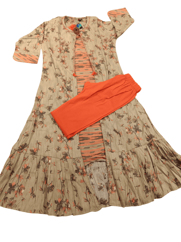 Layered Floral Kurti Set with Inner & Pant D.1.3773 Layered Floral Kurti Set with Inner & Pant D.1.3773
