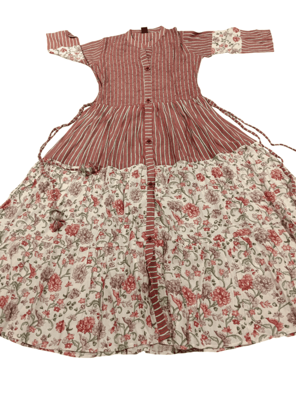 Elegant Floral & Stripe Kurti Set D.14/8 Elegant Floral & Stripe Kurti Set D.14/8