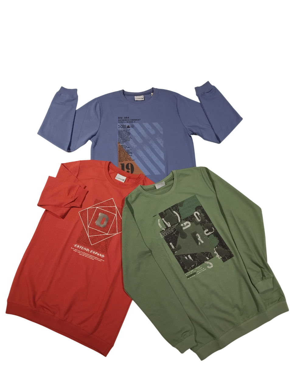 Blue Full Sleeve Printed T-Shirt D.19/12 Blue Full Sleeve Printed T-Shirt D.19/12