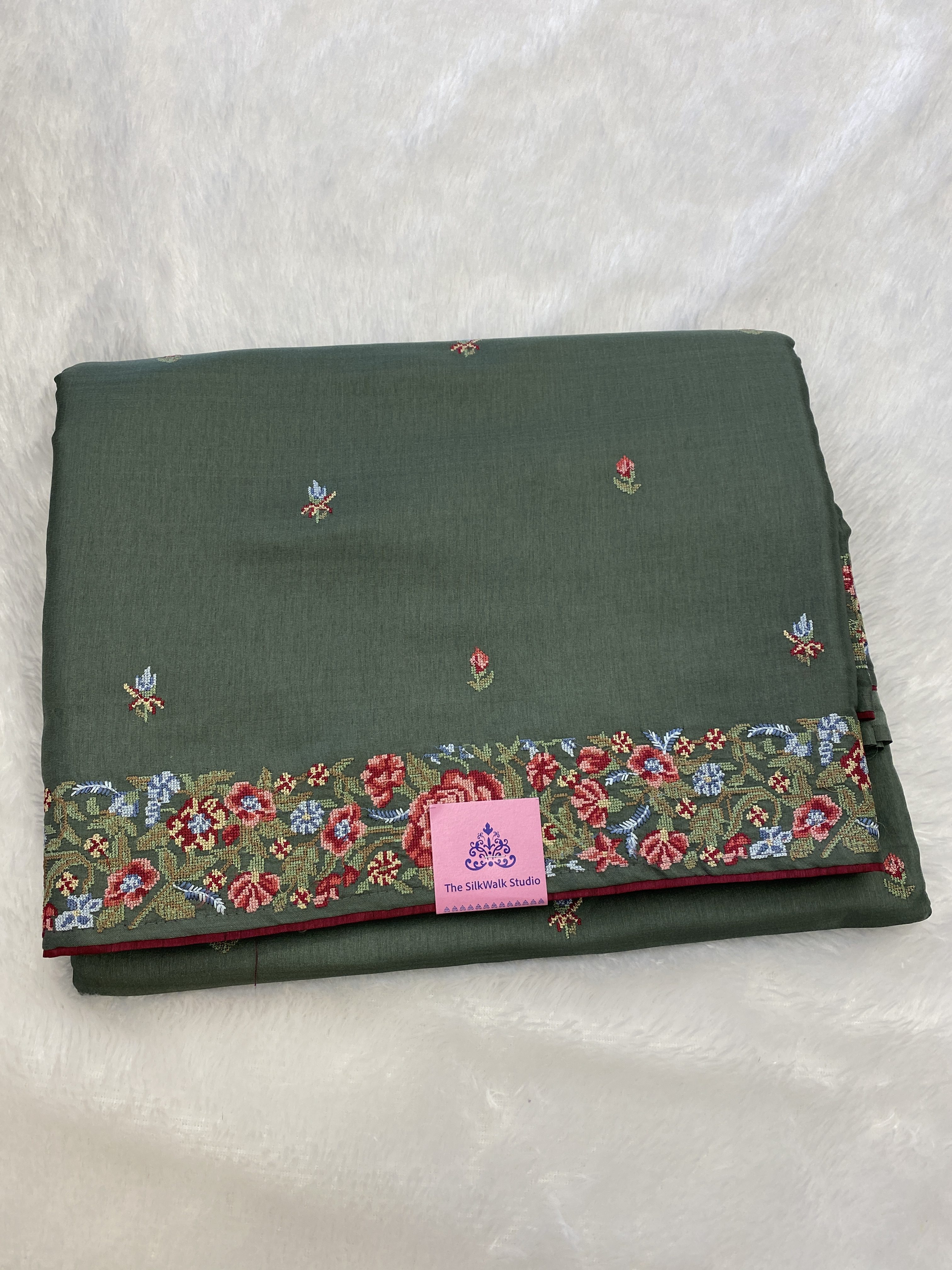Daisy - Designer Embroidered Tussar Sarees 10390 Daisy - Designer Embroidered Tussar Sarees 10390