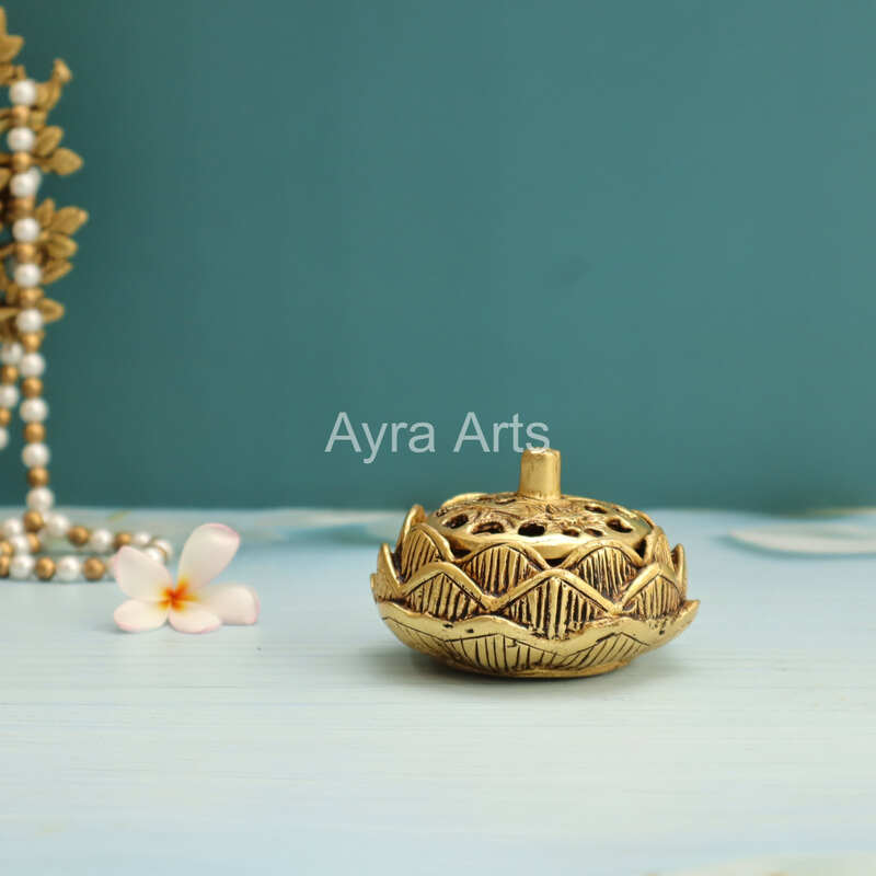 Pure Brass Lotus Design Dhoop Dani Incense Burner for Puja Home Décor - 3.5 Inch Length Pure Brass Lotus Design Dhoop Dani Incense Burner for Puja Home Décor - 3.5 Inch Length