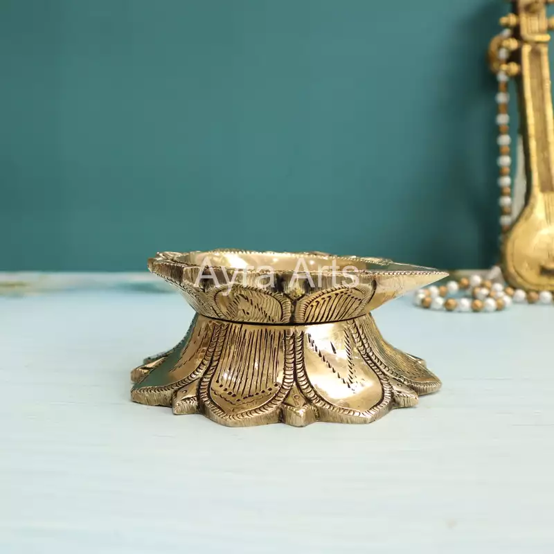Beautiful Superfine Brass Lotus Oil Lamp Diya - 2 Inch Height Beautiful Superfine Brass Lotus Oil Lamp Diya - 2 Inch Height