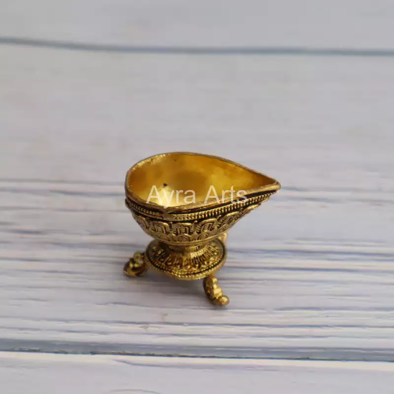 Premium Light Weight Brass Diya - 2 Inch Length Premium Light Weight Brass Diya - 2 Inch Length