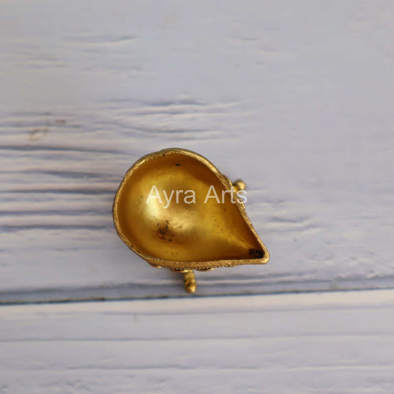 Premium Light Weight Brass Diya - 2 Inch Length Premium Light Weight Brass Diya - 2 Inch Length