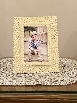 Ivory Look-Alike Eternal Memories Frame Ivory Look-Alike Eternal Memories Frame