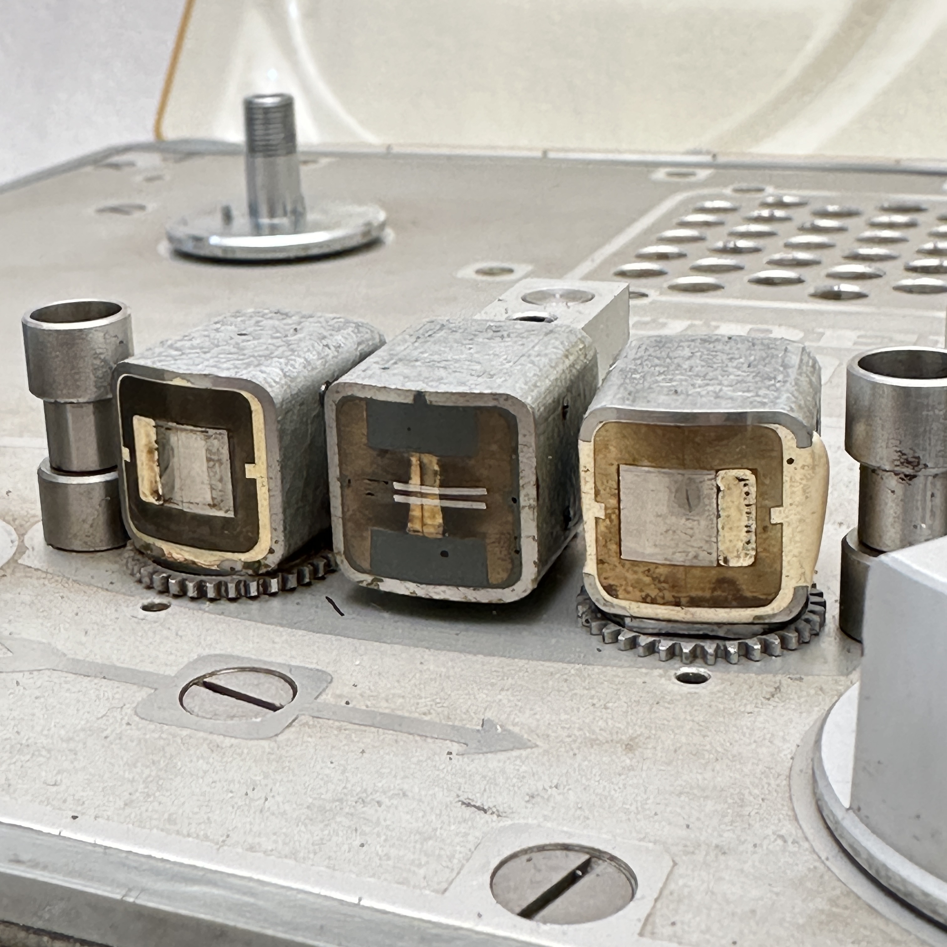 Nagra III Reel-to-Reel Recorder – Swiss Analog Field Recorder (Untested, As-Is) - NAG-III Nagra III Reel-to-Reel Recorder – Swiss Analog Field Recorder (Untested, As-Is) - NAG-III