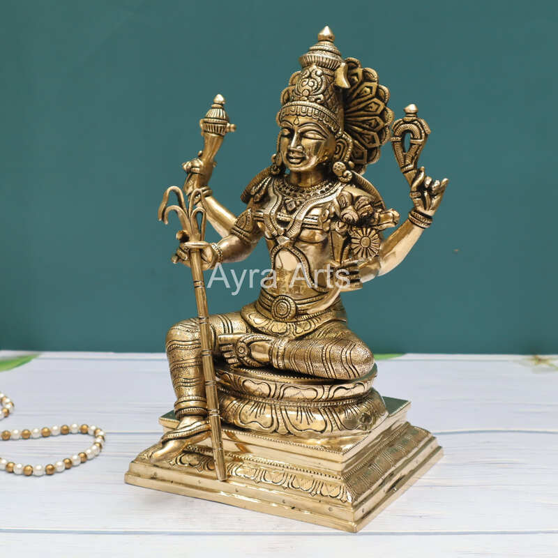 Tripura Sundari Rajarajeshwari Lalita Devi Kamakshi idol in Brass - 12 Inch Height Tripura Sundari Rajarajeshwari Lalita Devi Kamakshi idol in Brass - 12 Inch Height