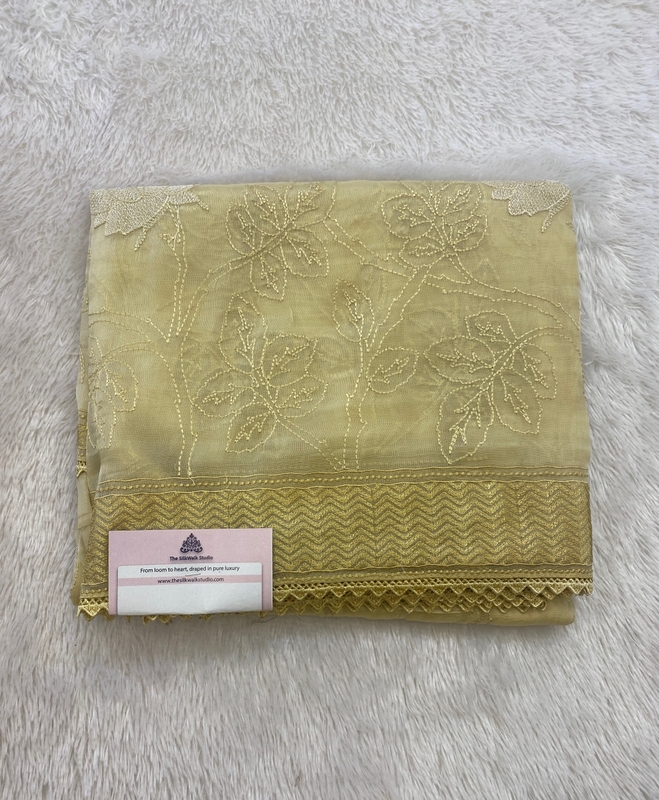 Daisy - Super Net Organza in Thread Embroidery SWS166
