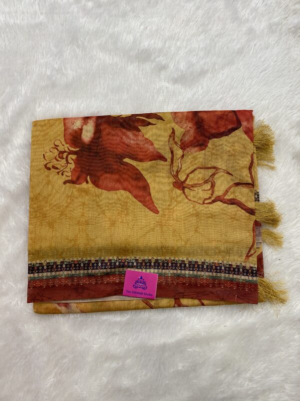 Meera - The Semi Tussar Saree in Floral Print 18332