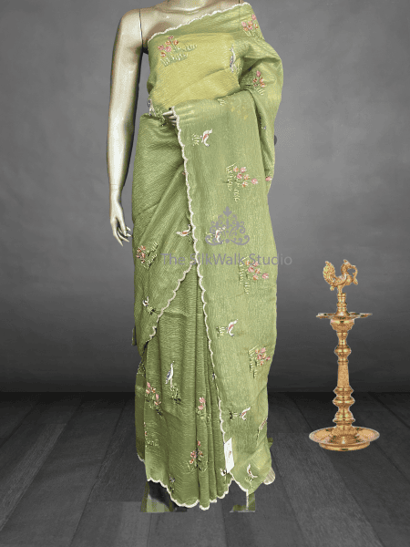 Pakshi - The Crush Organza Saree in Thread Work SWS179