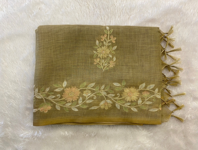 Madavi - The Linen Saree in Aari Embroidery SWS187