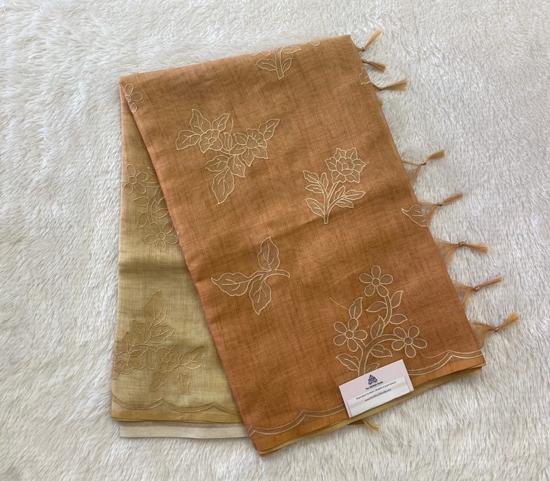 Madavi - The Linen Ombre Applique Sarees SWS186