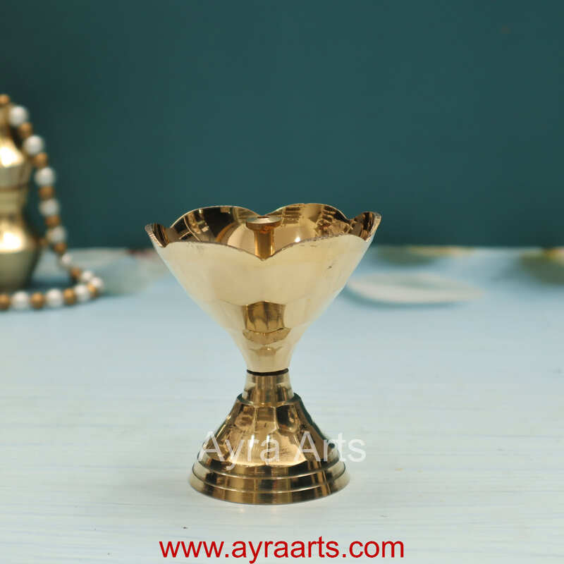 Brass Diamond Pyali Puja Diya Oil Lamp Size 1 - 3.3 Inch Height Brass Diamond Pyali Puja Diya Oil Lamp Size 1 - 3.3 Inch Height