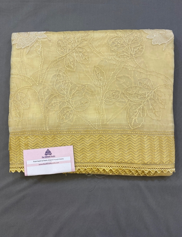 Daisy - Super Net Organza in Thread Embroidery SWS16