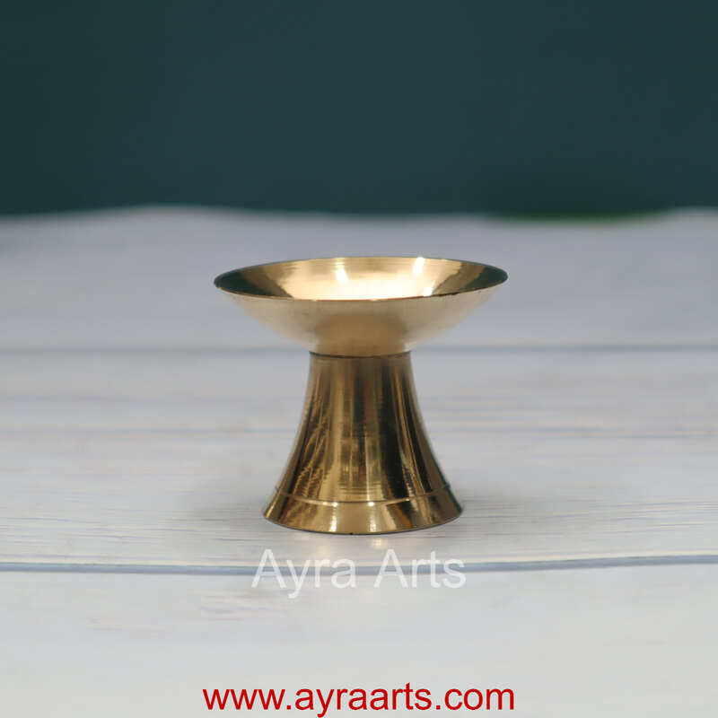 NNS Simple Diya - 2 Inch Height NNS Simple Diya - 2 Inch Height