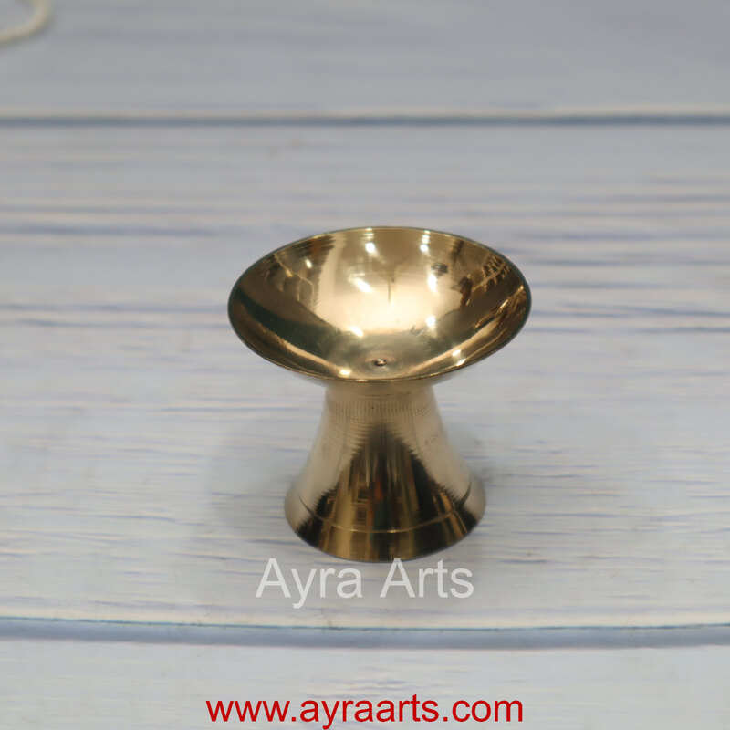 NNS Simple Diya - 2 Inch Height NNS Simple Diya - 2 Inch Height