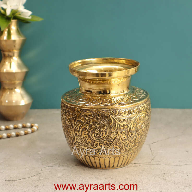 Premium Handmade Brass Kalash Karwachauth Pooja Lota Premium Handmade Brass Kalash Karwachauth Pooja Lota
