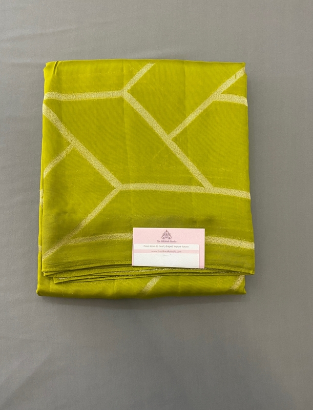 Mridula - Banarasi Viscose Silk Saree SWS233
