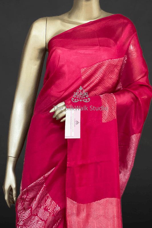 Mridula - Chess Board Designer Viscose Saree SWS235