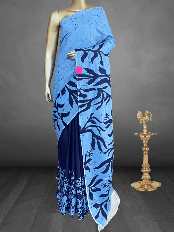 Charmi - The Mul Cotton Saree in Patli Pallu 19082