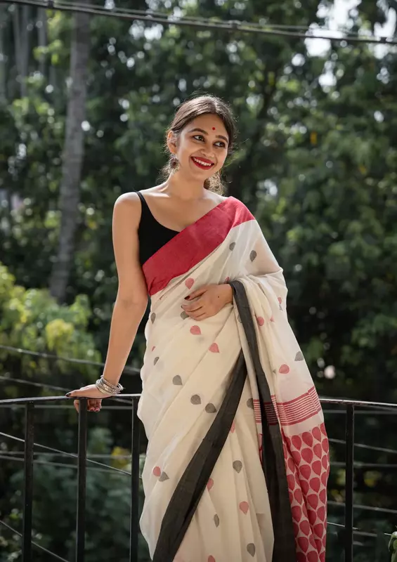 Thulitha ( Khadi cotton sarees )