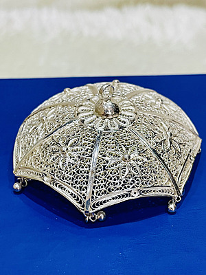Silver Filigree Chatri( customisable) Silver Filigree Chatri( customisable)
