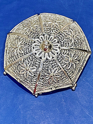 Silver Filigree Chatri( customisable) Silver Filigree Chatri( customisable)
