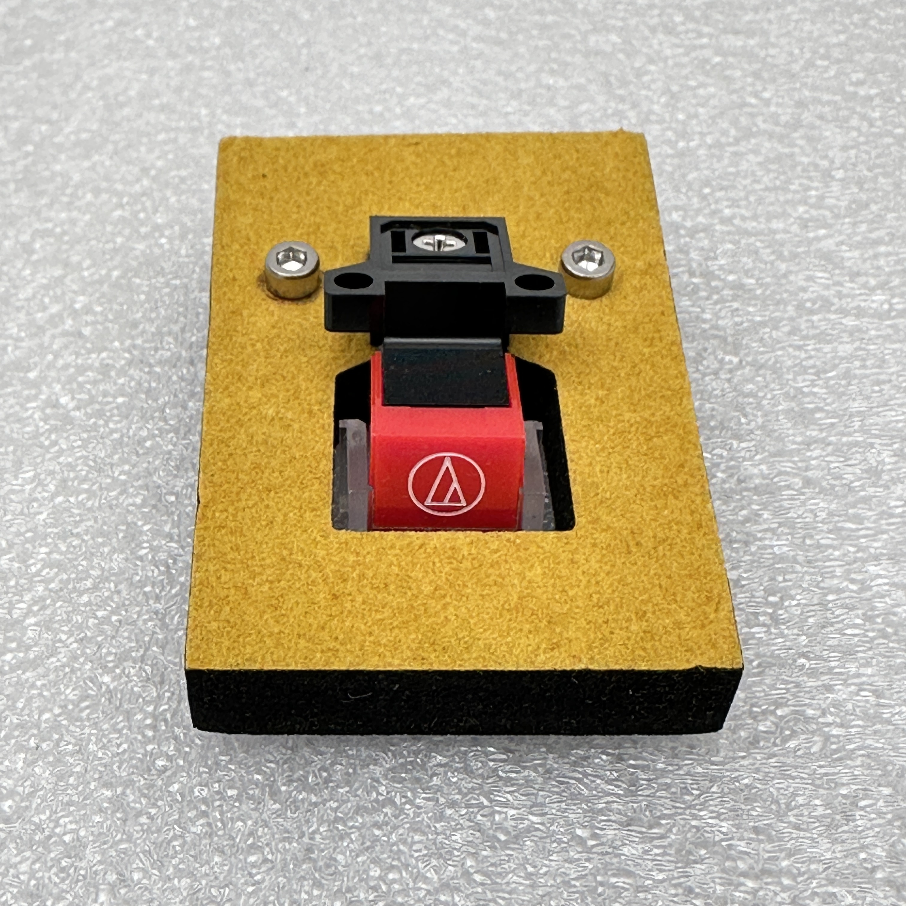 Audio-Technica - Phono Cartridge (Red) - AT91R Audio-Technica - Phono Cartridge (Red) - AT91R