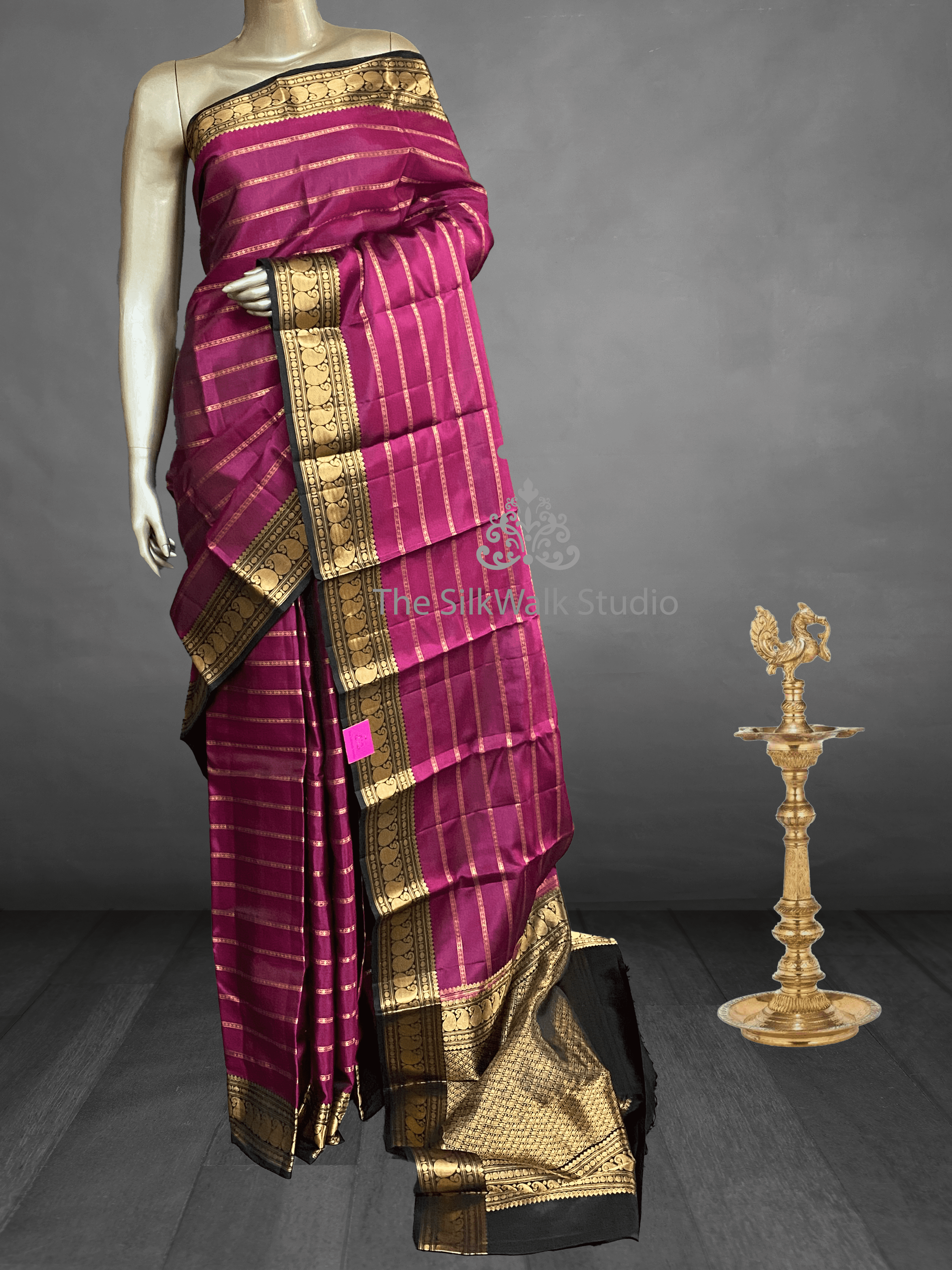 SUBBALAKSHMI – MELODY OF EXCLUSIVES 16845 SUBBALAKSHMI – MELODY OF EXCLUSIVES 16845