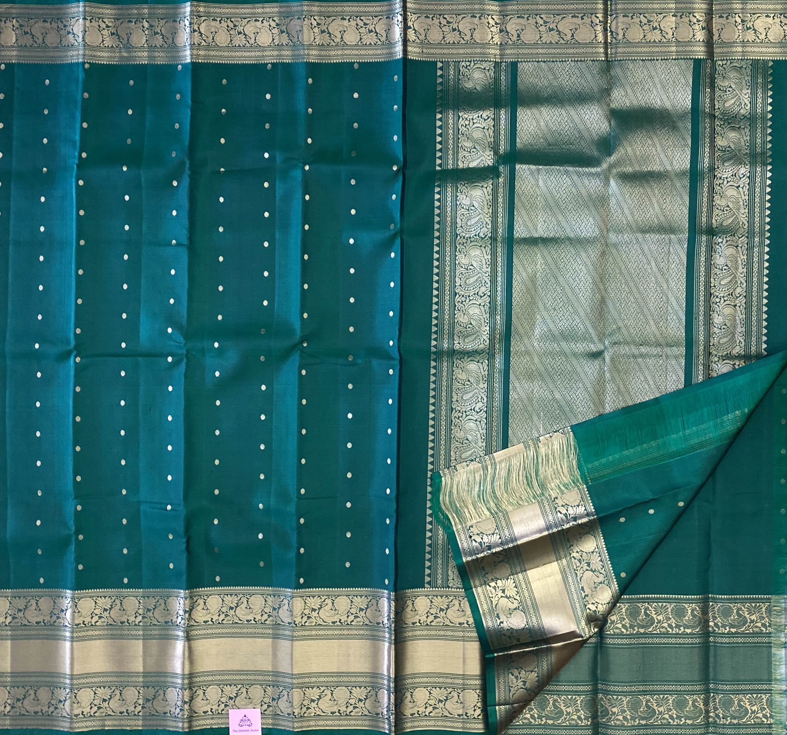 VRINDA ā THE SILKWALK EXCLUSIVES 8565 VRINDA ā THE SILKWALK EXCLUSIVES 8565