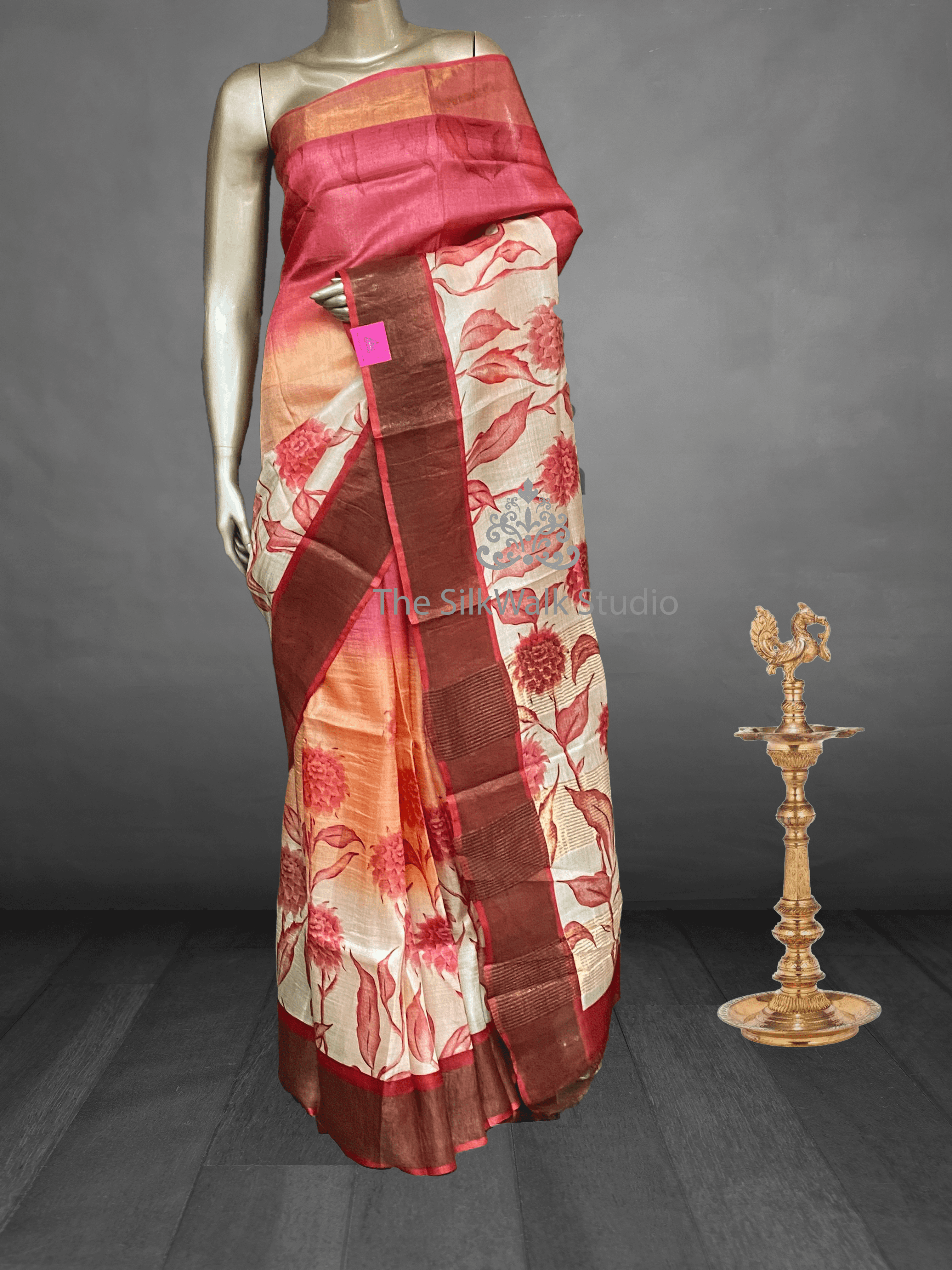 Anushka – Pure Tussar Ombre Shaded Saree (Dahlia Flower & Leaves Design) 15216