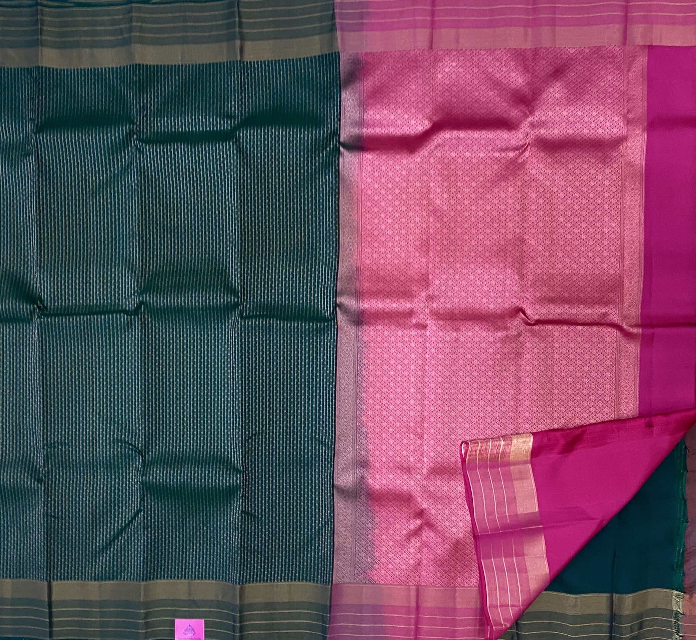 Abhirami - The Silk Walk Delights SWS12 Abhirami - The Silk Walk Delights SWS12