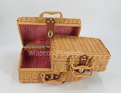 Set of Two Suitcases