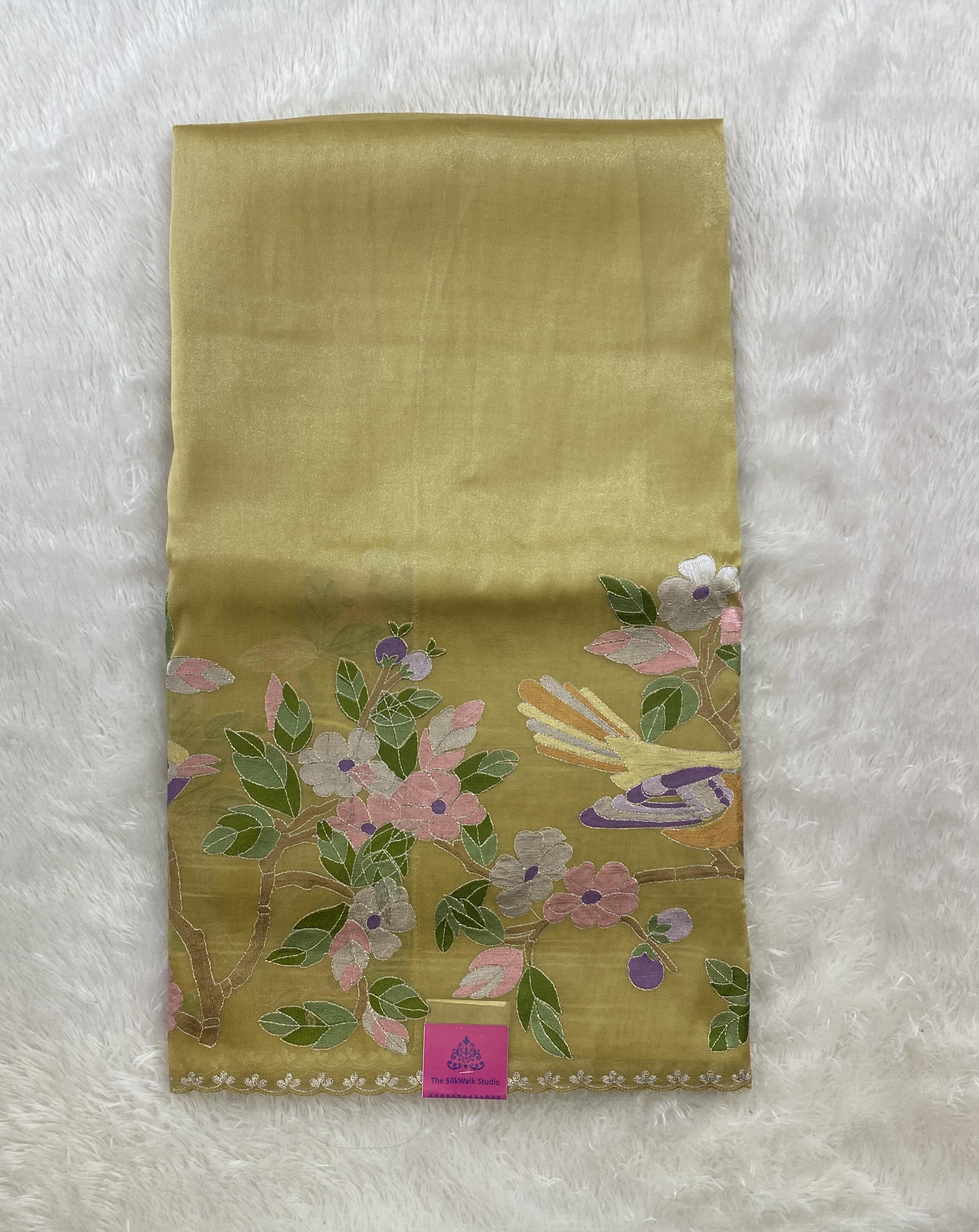 Daisy - Super Net Organza Saree in Thread Embroidery SWS14