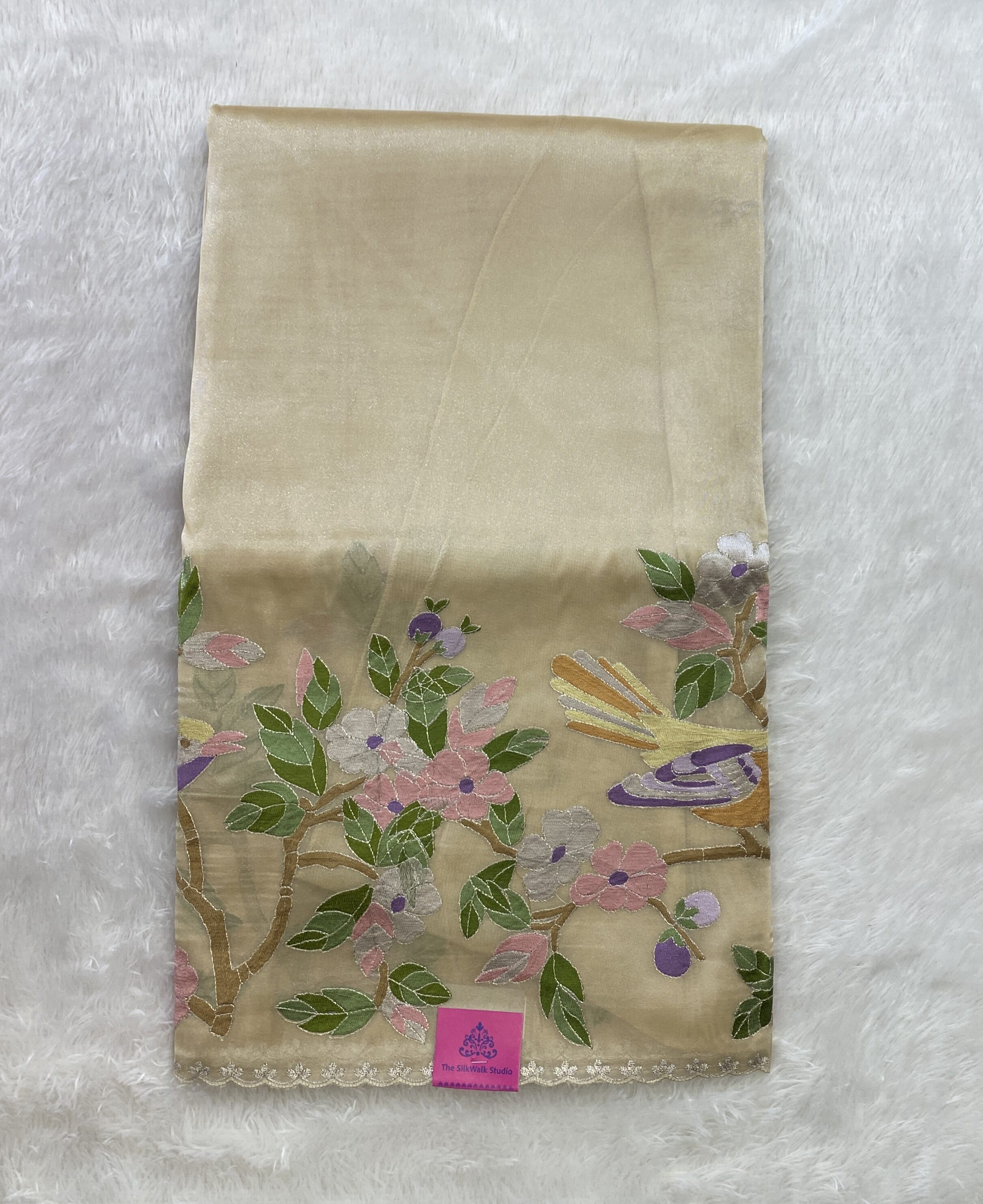 Daisy - Super Net Organza Saree in Thread Embroidery SWS14