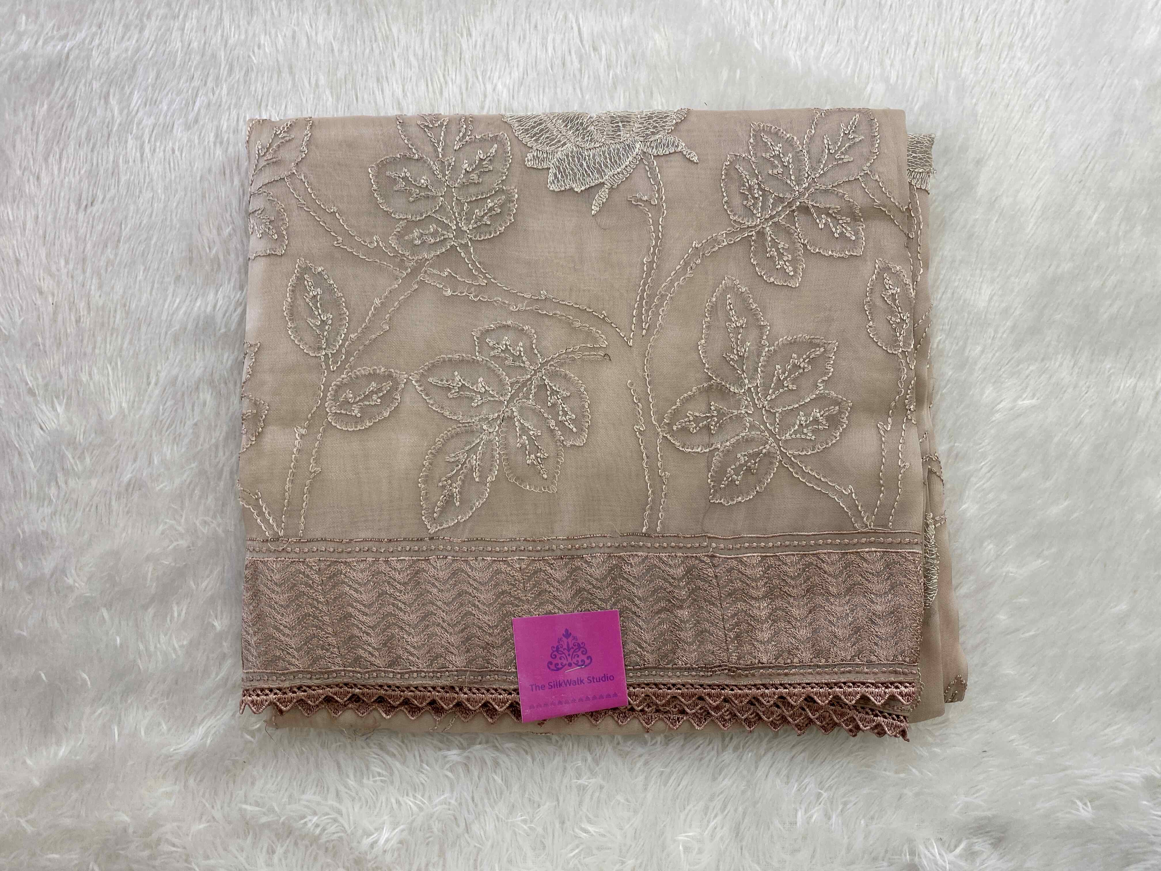 Daisy - Super Net Organza in Thread Embroidery SWS16