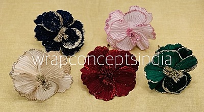 Big Flower with Glitter Centre & Edges Big Flower with Glitter Centre & Edges