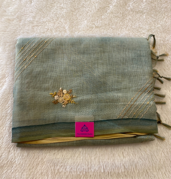 Madavi - The Linen Cotton Saree in Thread Embroidery SWS36 Madavi - The Linen Cotton Saree in Thread Embroidery SWS36