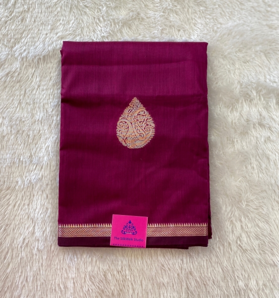 Dakshayani - The Silk Cotton Saree in Butta SWS43 Dakshayani - The Silk Cotton Saree in Butta SWS43