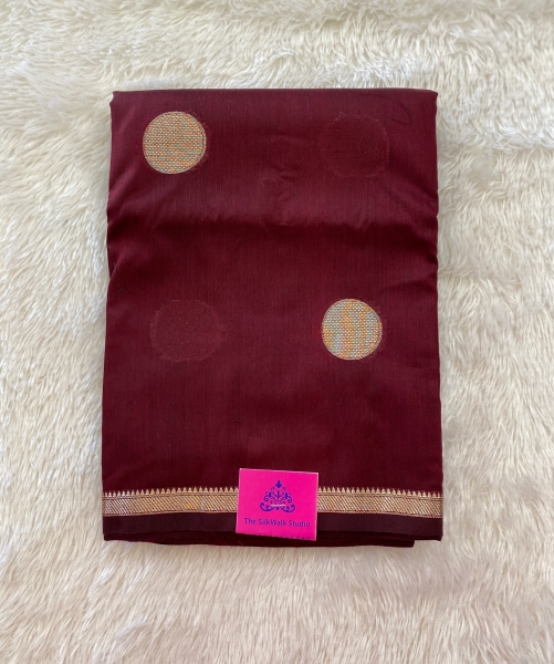 Dakshayani - The Silk Cotton Saree in Butta SWS40 Dakshayani - The Silk Cotton Saree in Butta SWS40