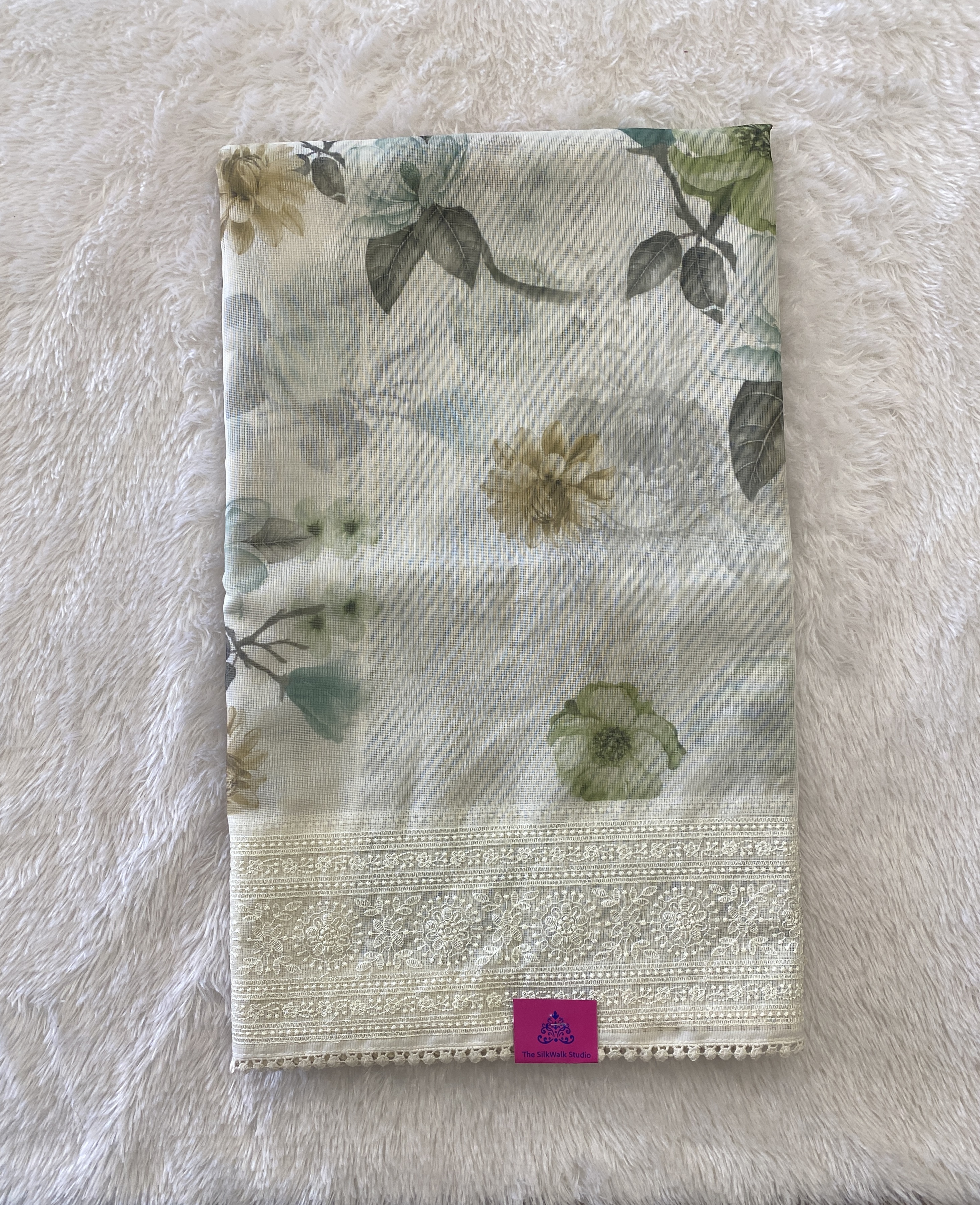 NITARA - Digital Flower Print Saree 16515