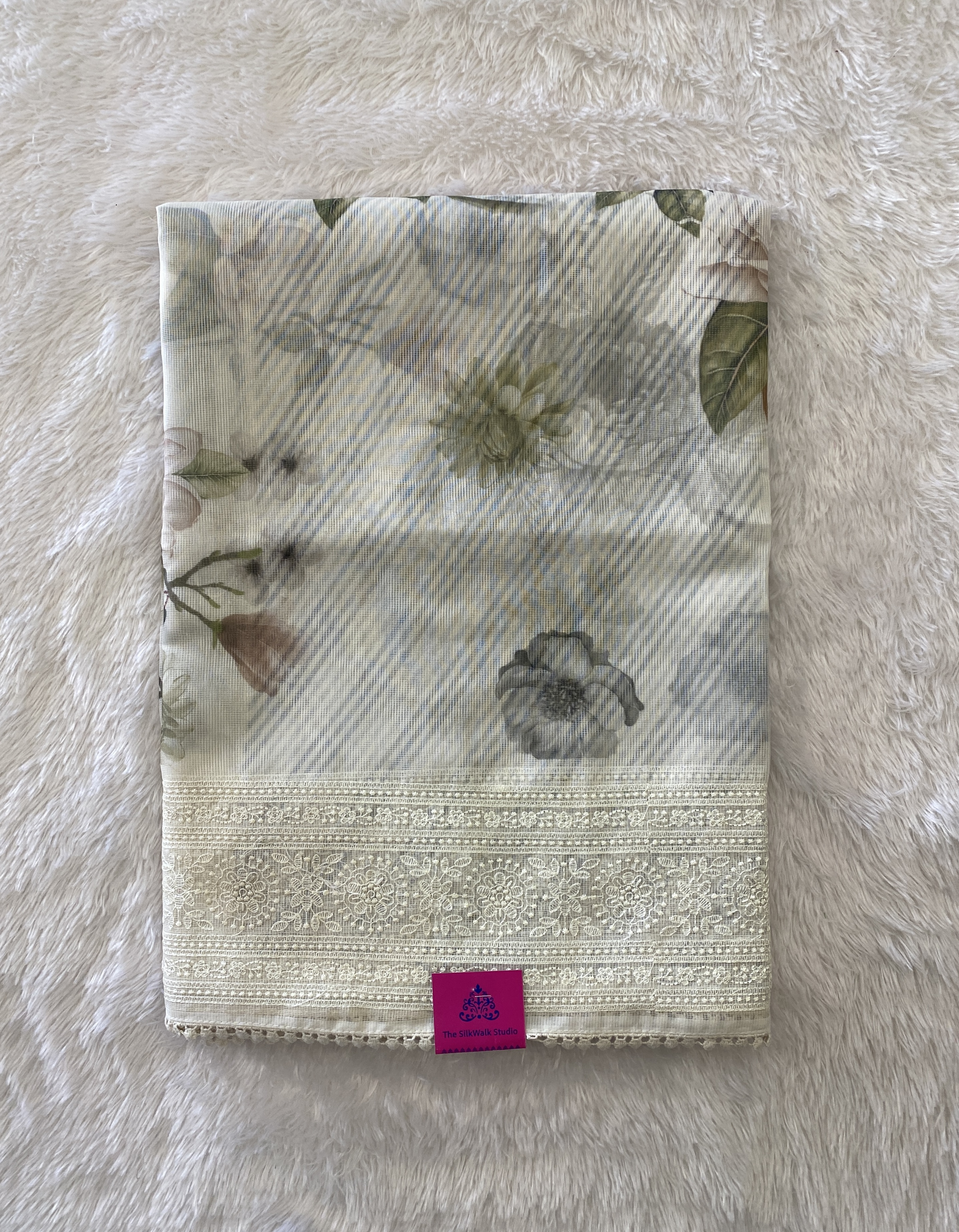 NITARA - Digital Flower Print Saree 16920