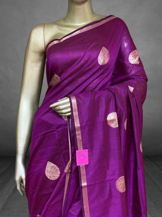 Dakshayani - The Silk Cotton Saree in Butta SWS43 Dakshayani - The Silk Cotton Saree in Butta SWS43
