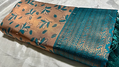 Copper King Fancy Leaf Silk Saree - Cream & Bottle Green