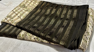 Kalavati Gold Leaf Line Saree - Dark Gray