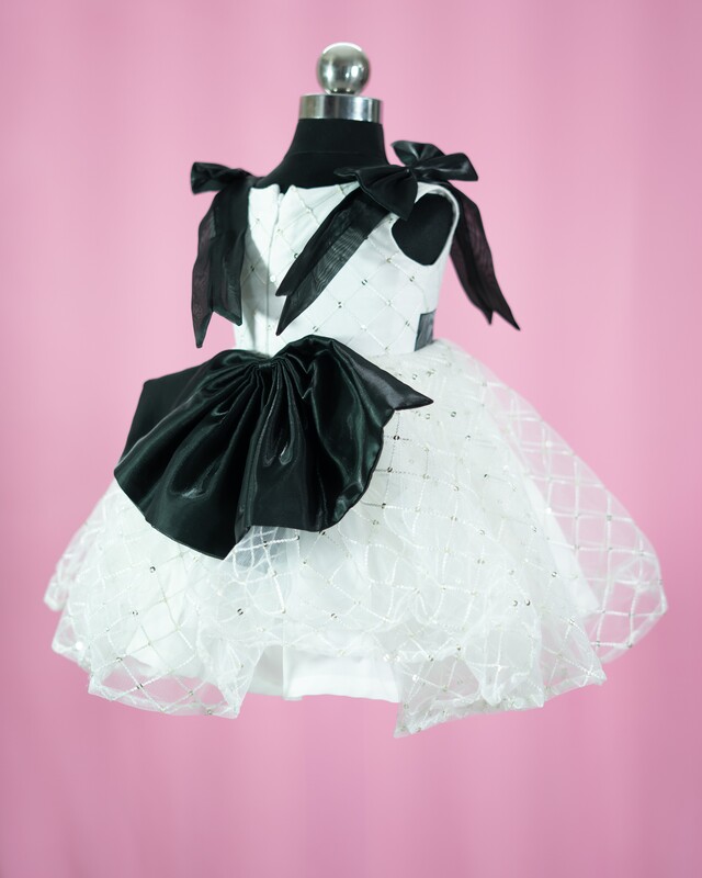 Bluebell Embroidered Bow Shoulder Tie Night Dress in White (18mths- 10yrs)