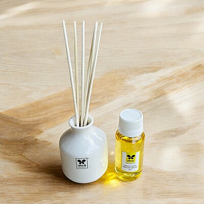 Iris Reed Diffuser Set 60ml Iris Reed Diffuser Set 60ml
