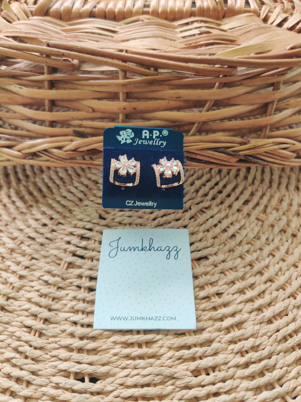 AD EARING JAD388