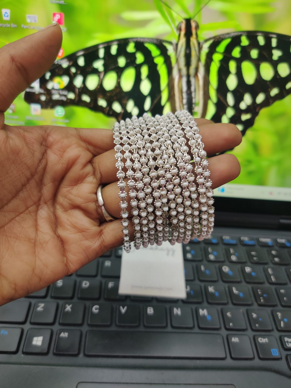 White Pearl JBAN72